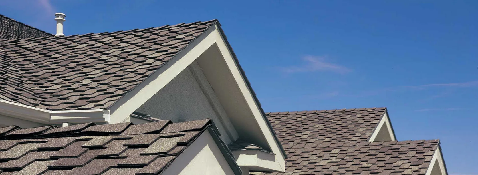 Roofing on a Minnesota home
