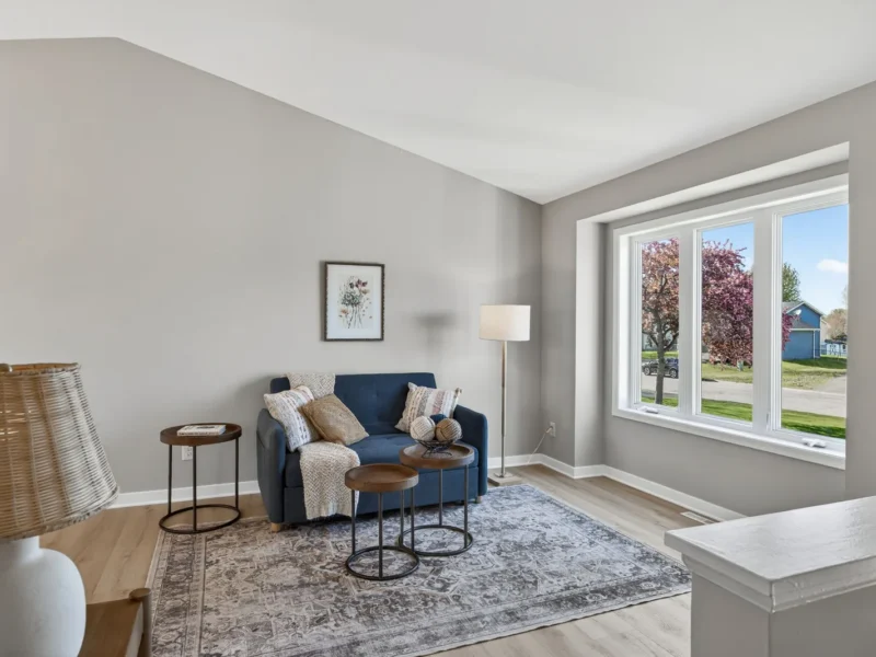303 Elm Street SW
