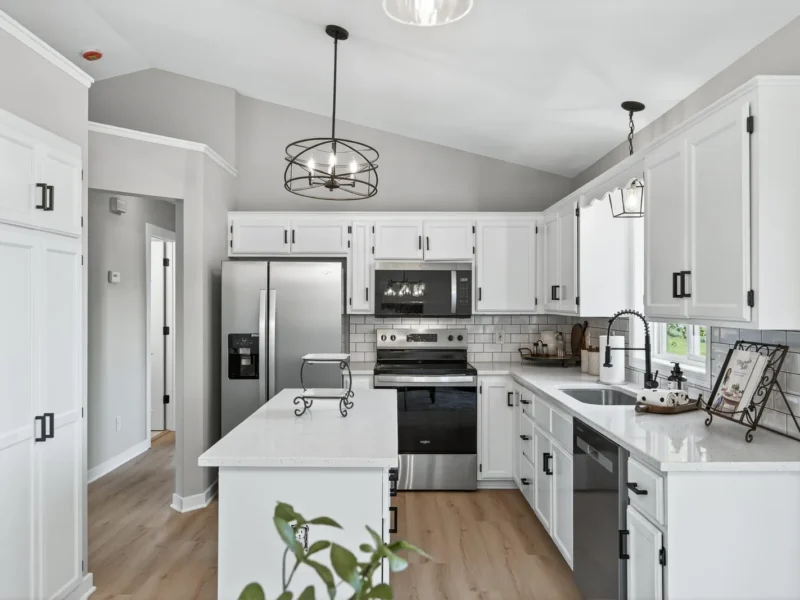 303 Elm Street SW